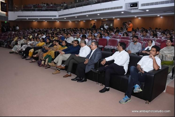 Shaheed Sukhdev College of Business Studies Academic building and campus infrastructure photo 2